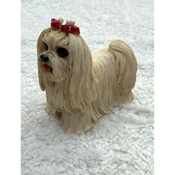 Sandicast Blonde Maltese Dog Glass Eyes Miniature Figurine Signed W.U. 98 VTG - Picture 2 of 15